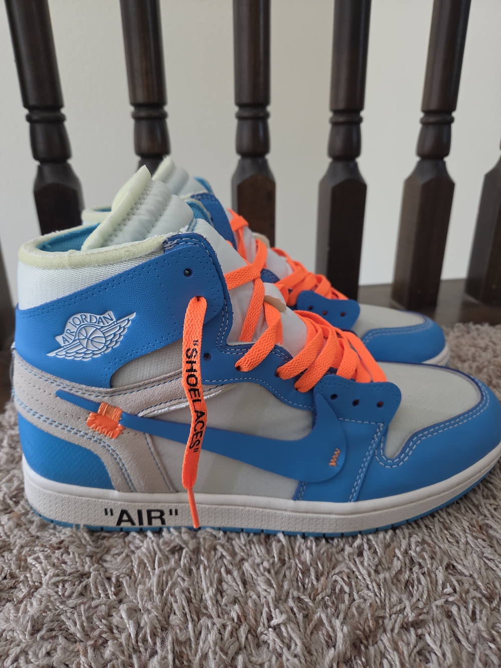 Jordan MENS Air Jordan 1 Retro High "Off White - UNC" AQ0818  sz.11